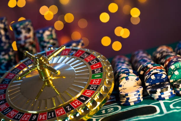 Live American Roulette table with croupier and multi-camera broadcast on balivegas slot